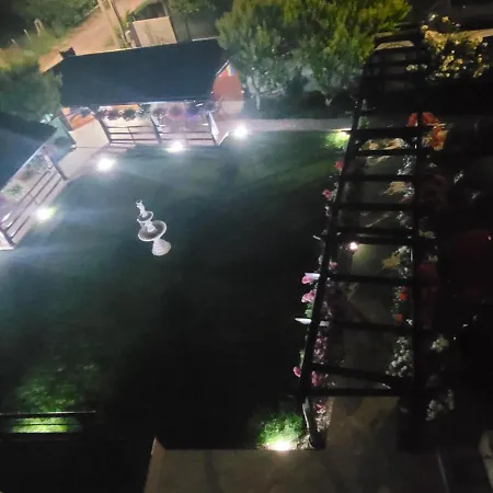 Kys House 3* تيشيرغيول